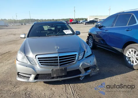 2013 Mercedes-Benz E 350 4Matic из США, поврежденный, VIN WDDHH8JB7DA723800
